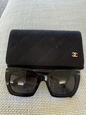 CHANEL Black Square Sunglasses